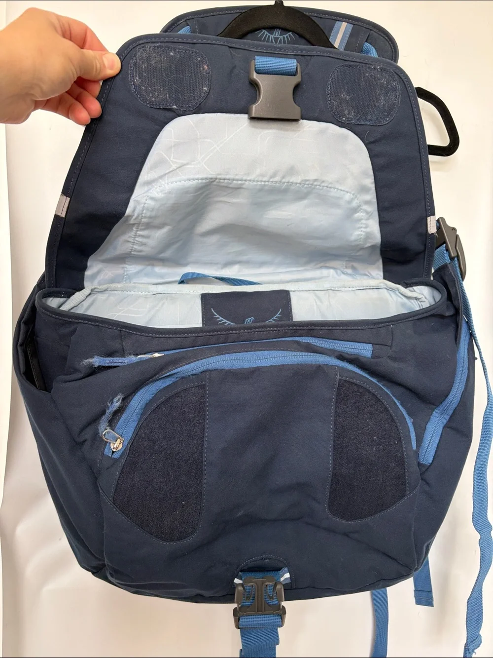OSPREY FlapJill Dark Blue Messenger Bag with Laptop Pocket